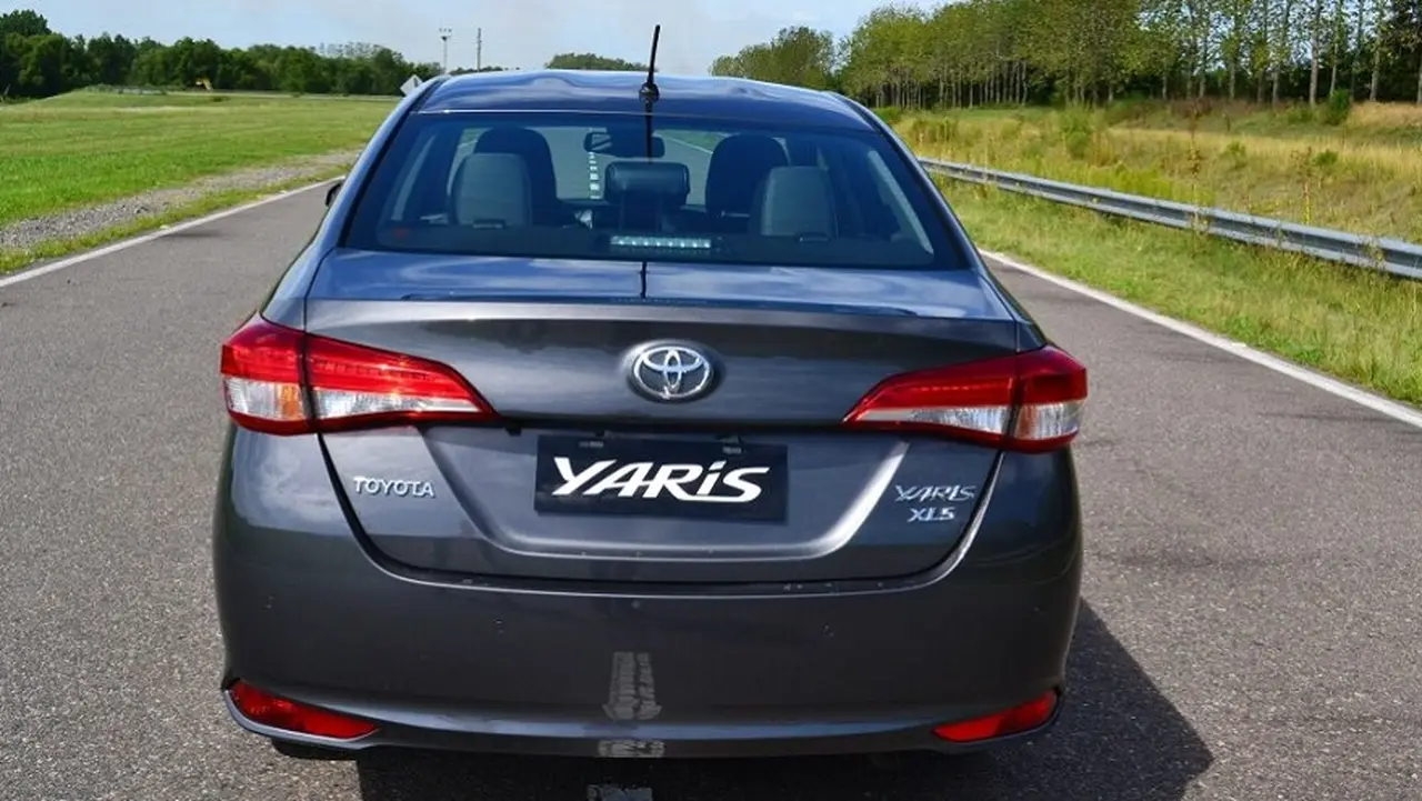 El baúl del Toyota Yaris renovado.