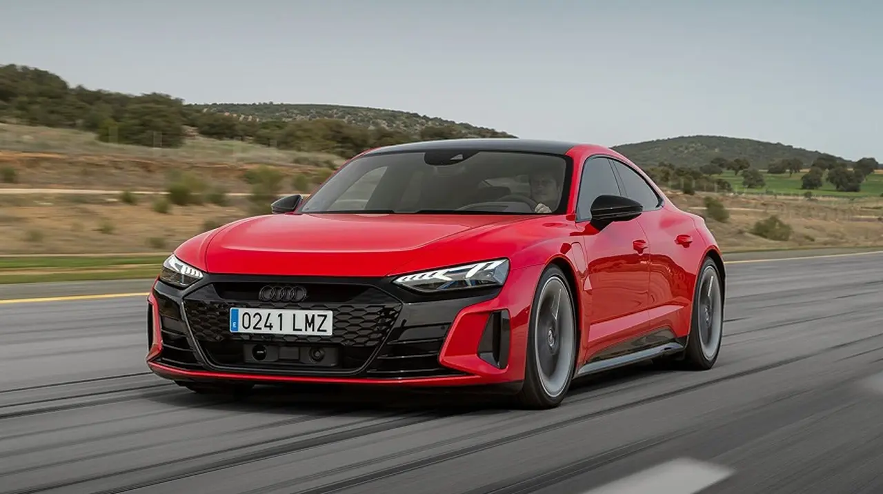 Los vehículos premium usados son muy demandados por los entusiastas del mundo automotor.