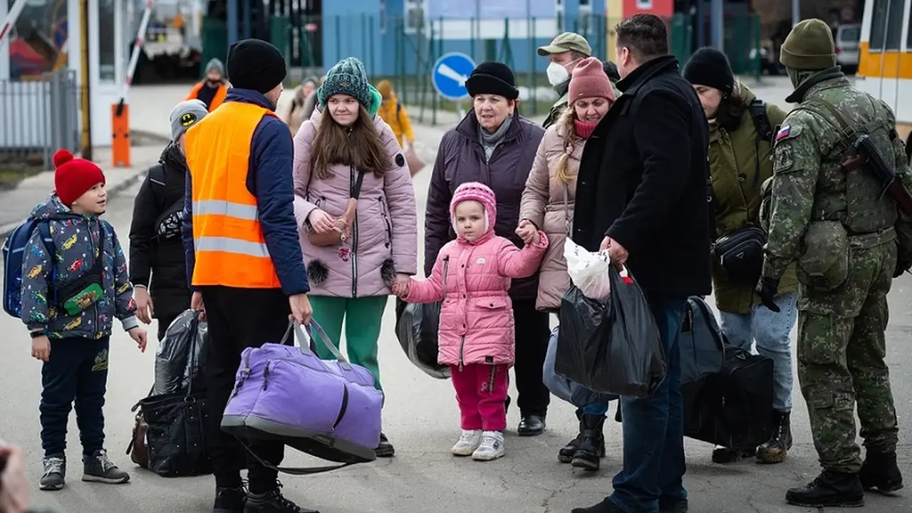Guerra con Rusia: un millón de personas ya abandonó Ucrania
