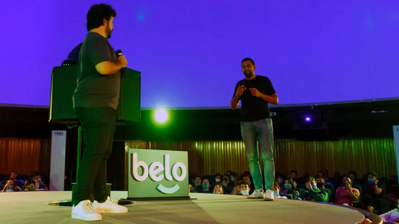 El lanzamiento de Belo contó con la participación de diferentes expositores.