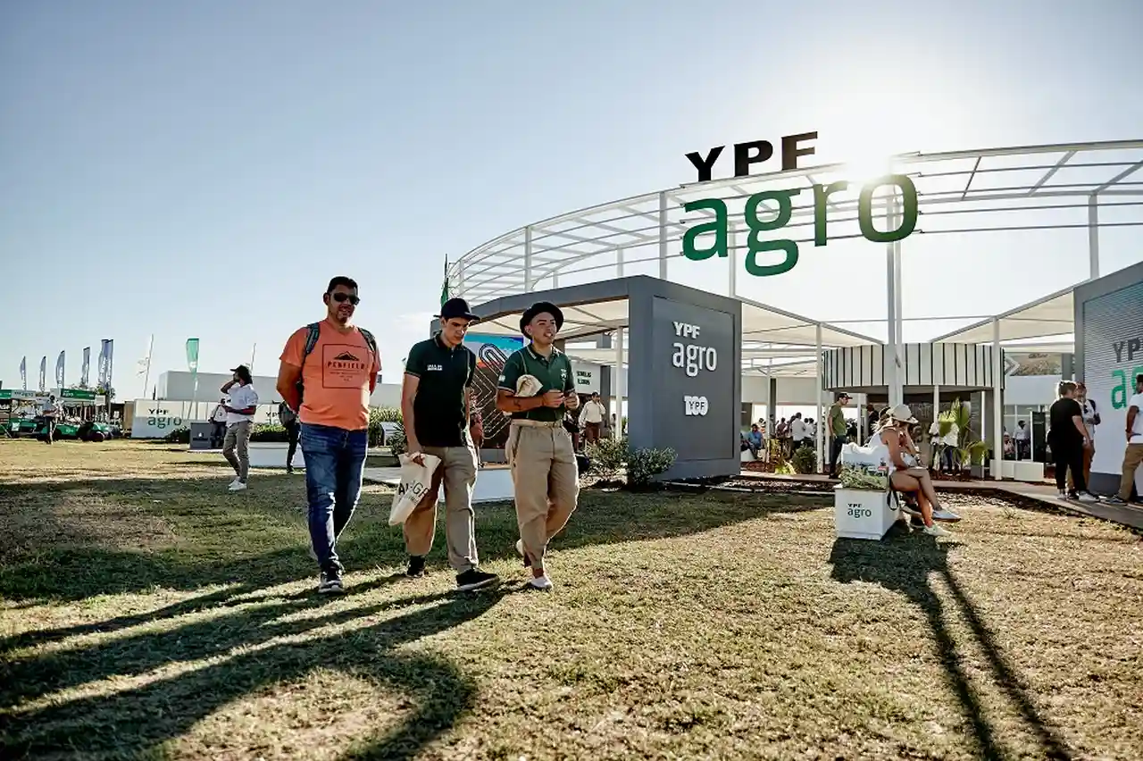 YPF Agro mostró su propuesta de valor diferencial pensada para acompañar a los productores en Expoagro