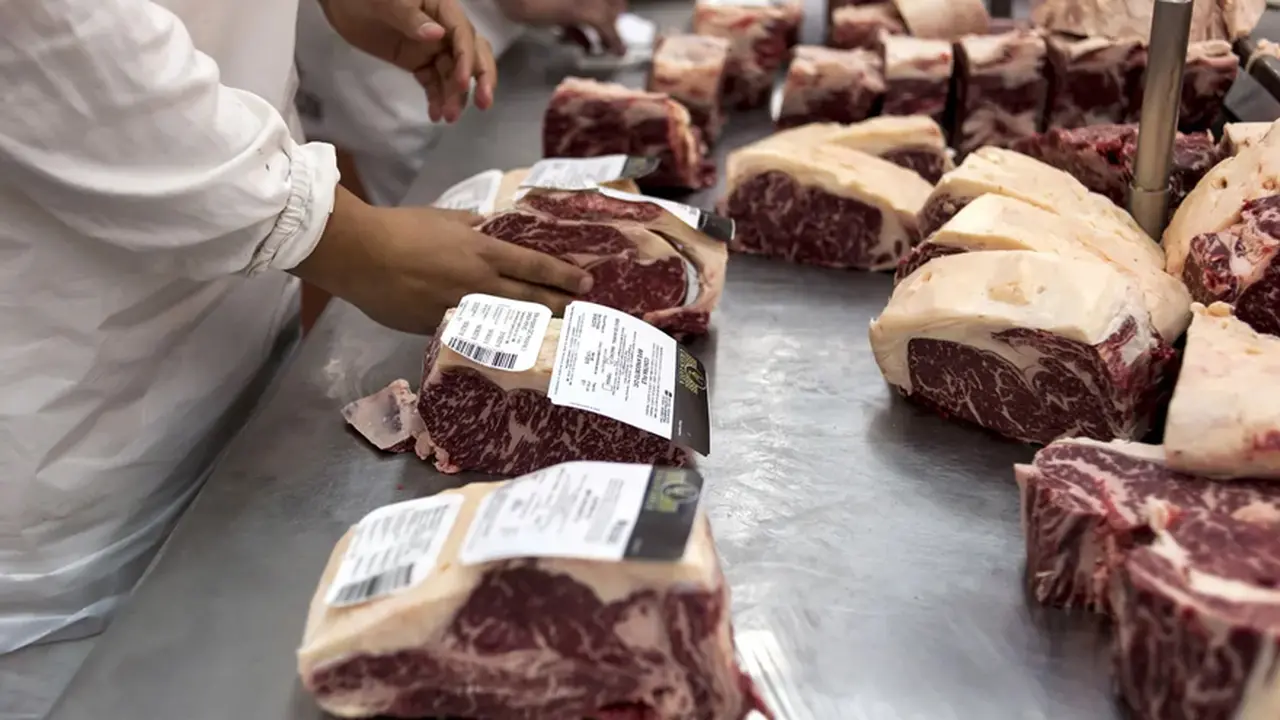 El Gobierno ya salió a marcar la cancha con dureza en el ámbito de la carne.