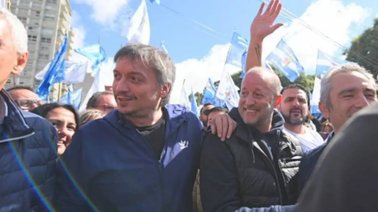 M{aximo Kirchner encabezó la columna de La Cámpora que