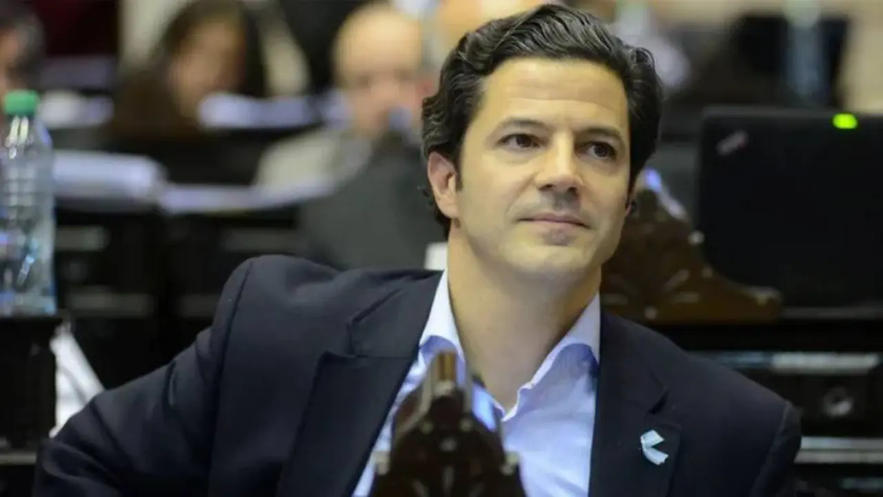 Laspina elaboró un proyecto alternativo pero todavía no hay acuerdo entre oficialismo y oposición