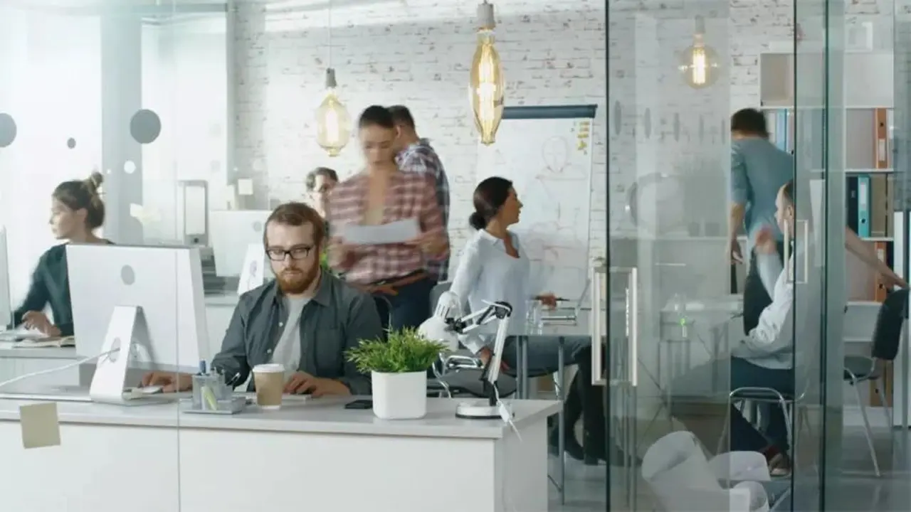 Estas empresas convirtieron a sus empleados en socios: ¿sirve para fidelizar al talento?