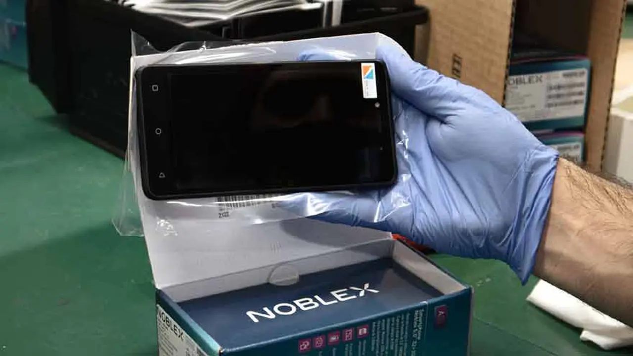 Smartphones: esta marca tradicional ya fabrica dos modelos nuevos a menos de $ 20.000