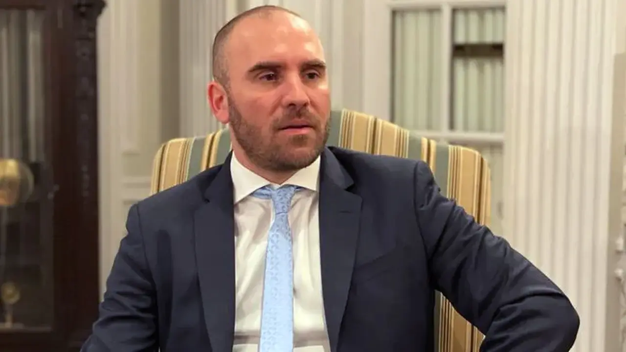 Martín Guzmán cuestionó a Milei por pedir la dolarización de la economía argentina: 
