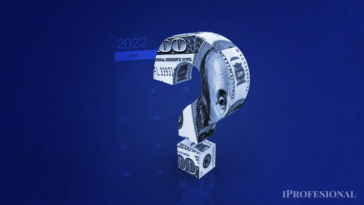 Tras la fuerte baja, qué puede pasar con el precio del dólar blue en agosto, según un experto