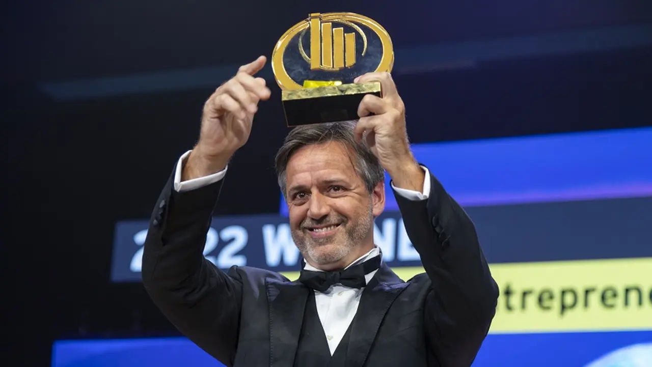 Gastón Taratuta, CEO de Aleph, al ganar el 