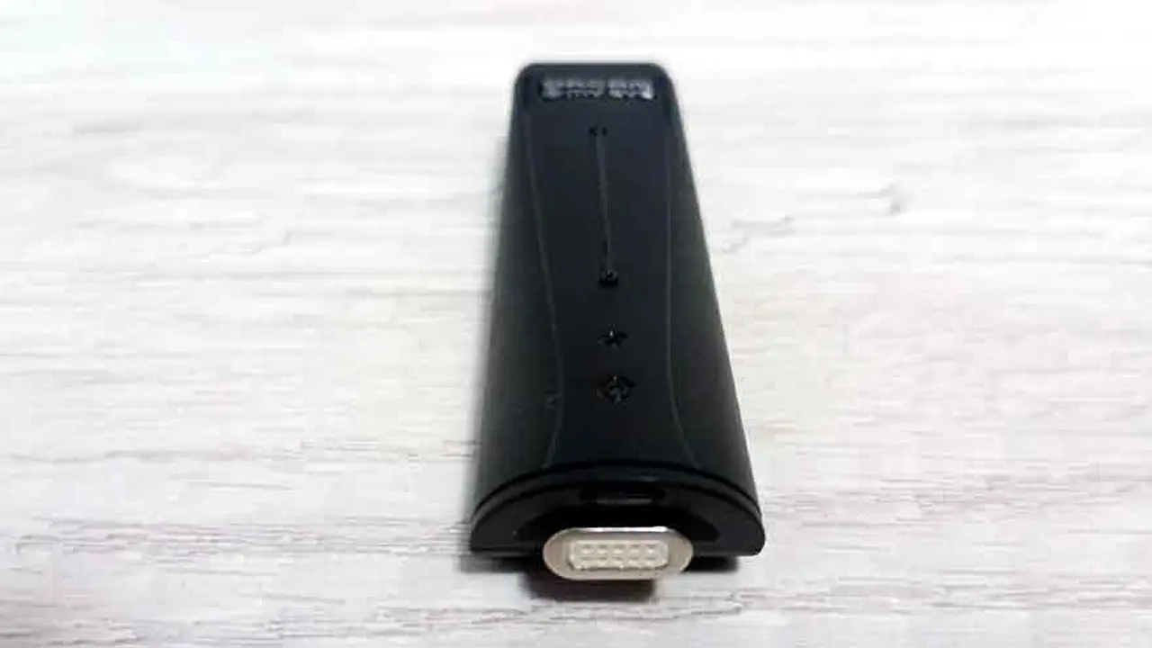 Orcam MyEye 2.0 tiene varios tipos de conexiones. 