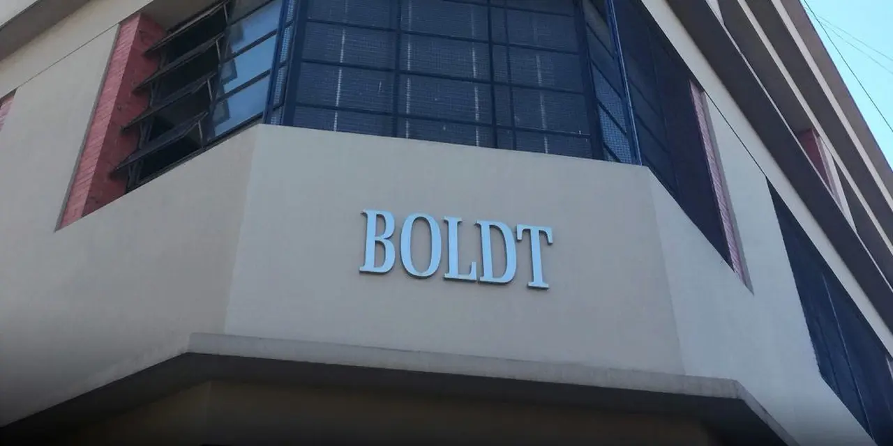 Reorganización societaria en la empresa que destapó el "boudougate"