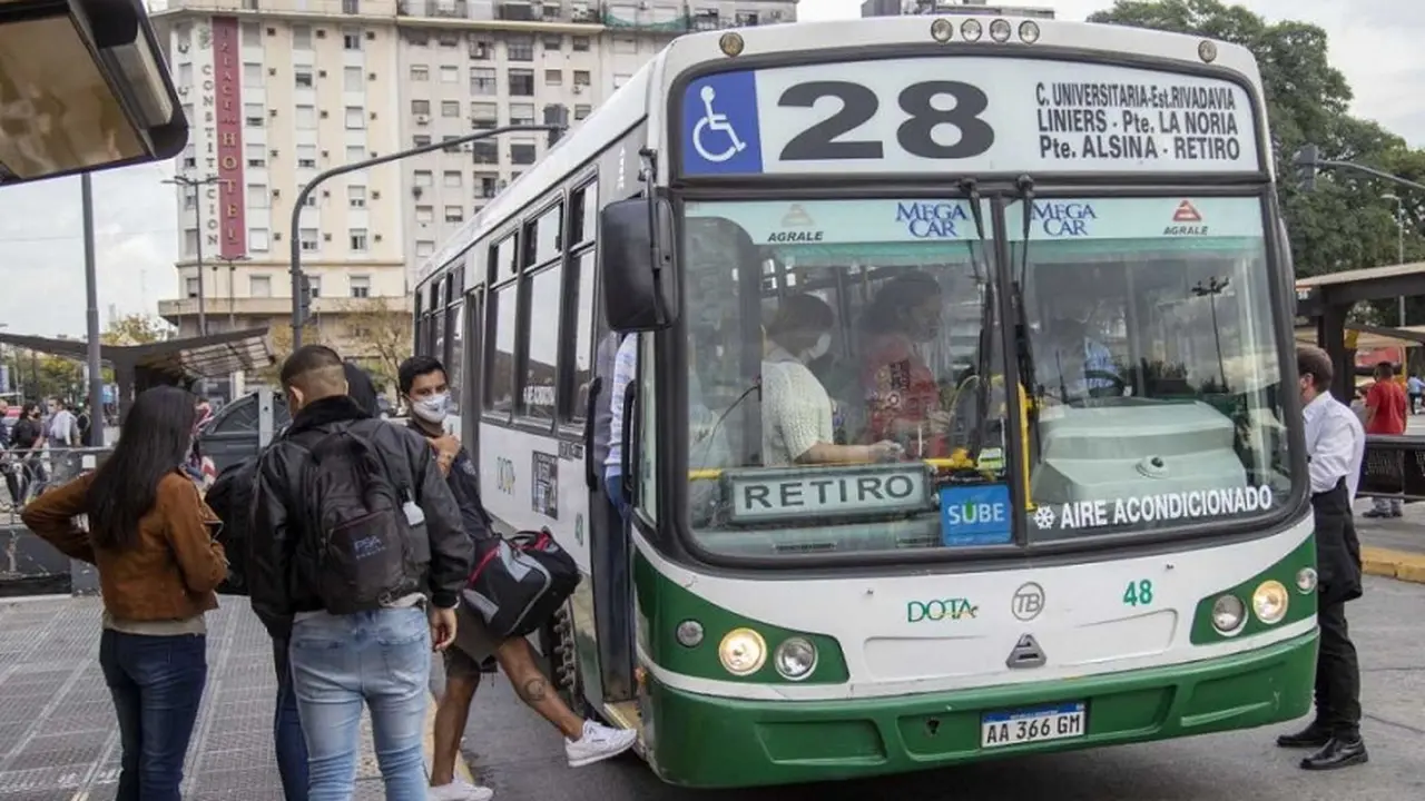 Aumenta 40% el transporte público en AMBA desde el 1 de agosto: cómo queda el cuadro tarifario