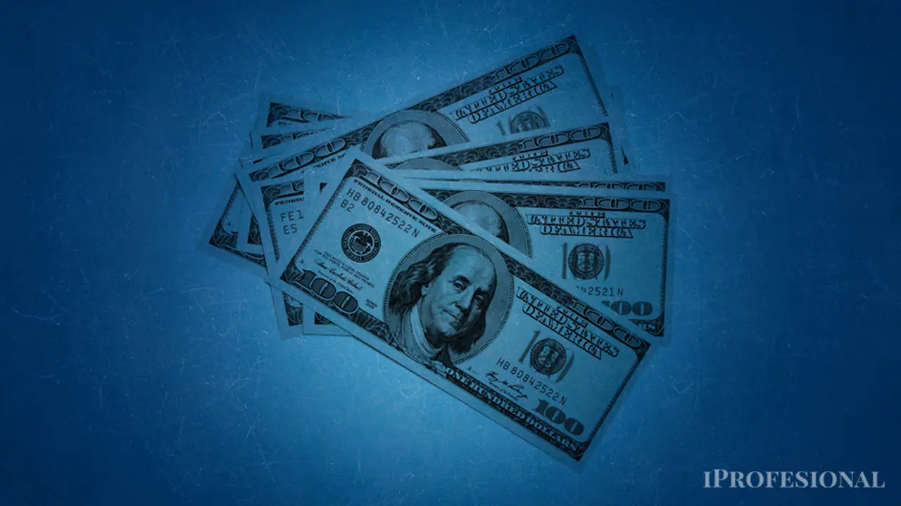 El dólar blue ha llegado a cotizar por debajo del dólar 