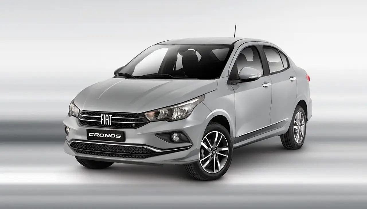 Cuánto cuesta usar y mantener por mes un Fiat Cronos, el auto más vendido de Argentina