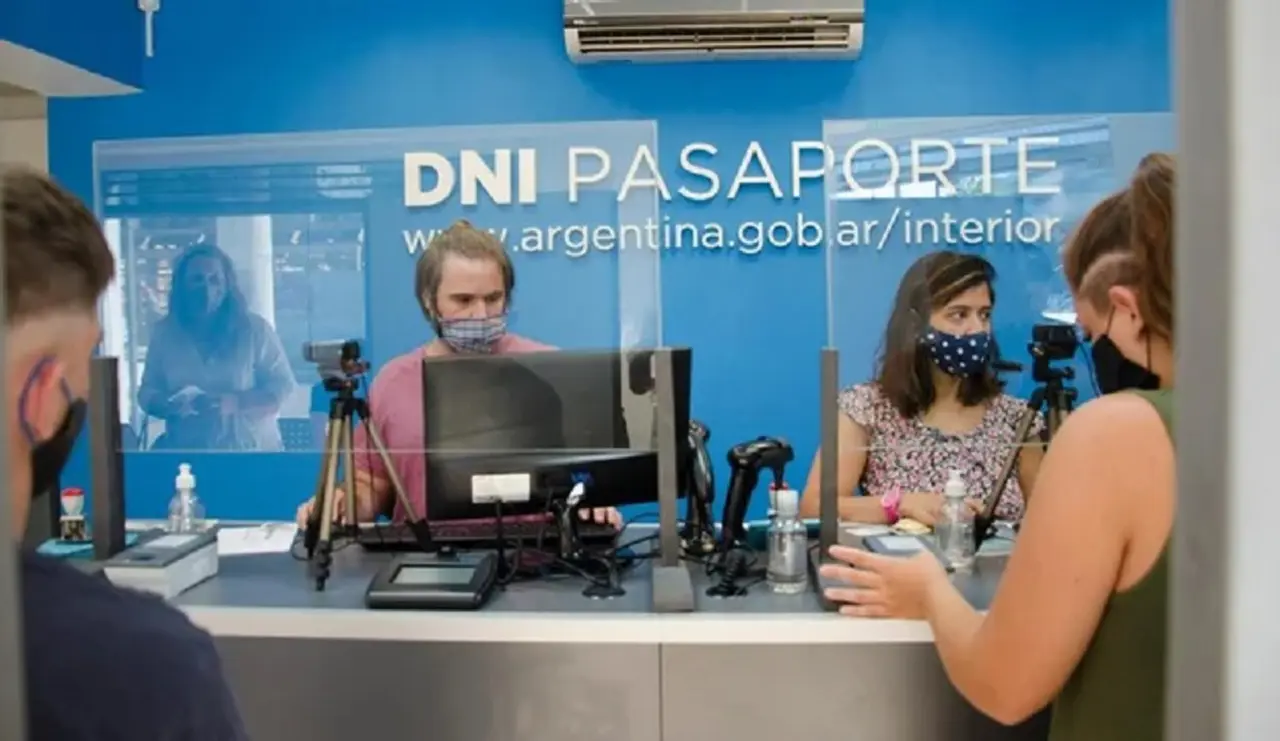 Es de suma importancia contar con el DNI actualizado