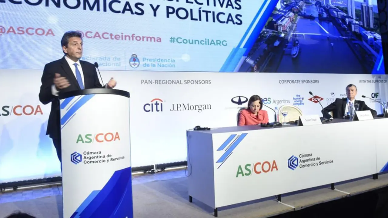 Massa anuncio créditos y la negociacion de un Repo en el Consejo de las Americas