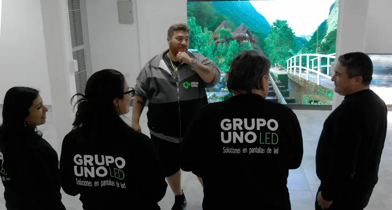 Grupo UNO LED estuvo cerrada por mucho tiempo en 2020 por la pandemia. Sin embargo, esa etapa surgió para crear nuevas ideas.