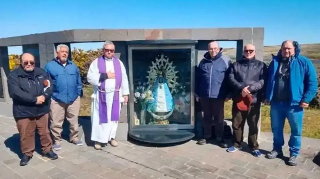 Un argentino visitó las Islas Malvinas y le cobraron los impuestos de viajes al exterior