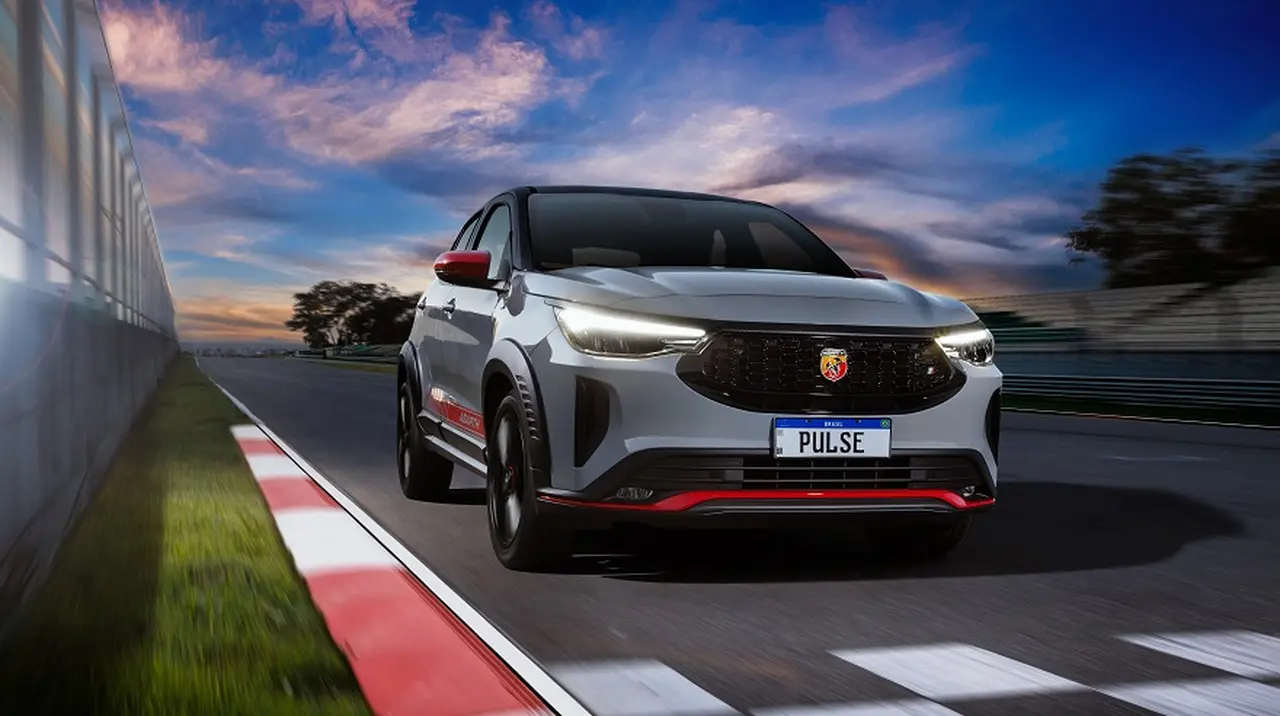 El Pulse Abarth finalmente está a la venta en Argentina.