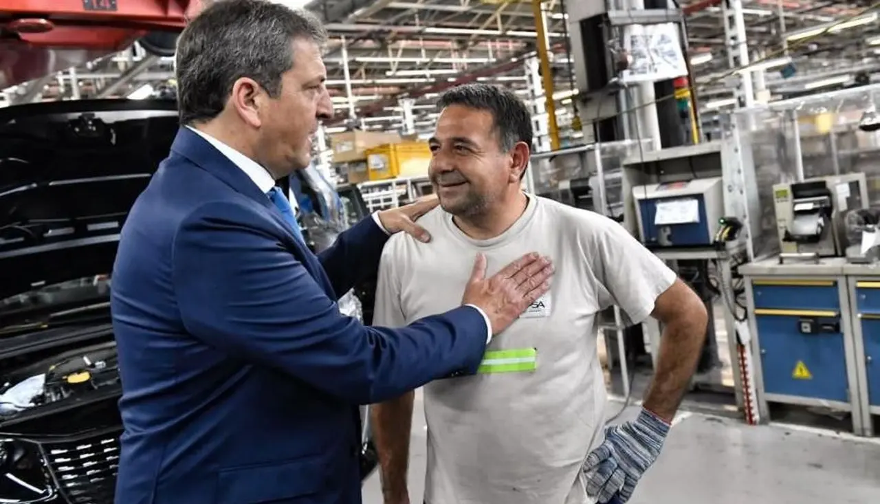 El Gobierno busca incentivar la exportación de vehículos y la producción local de autopartes.