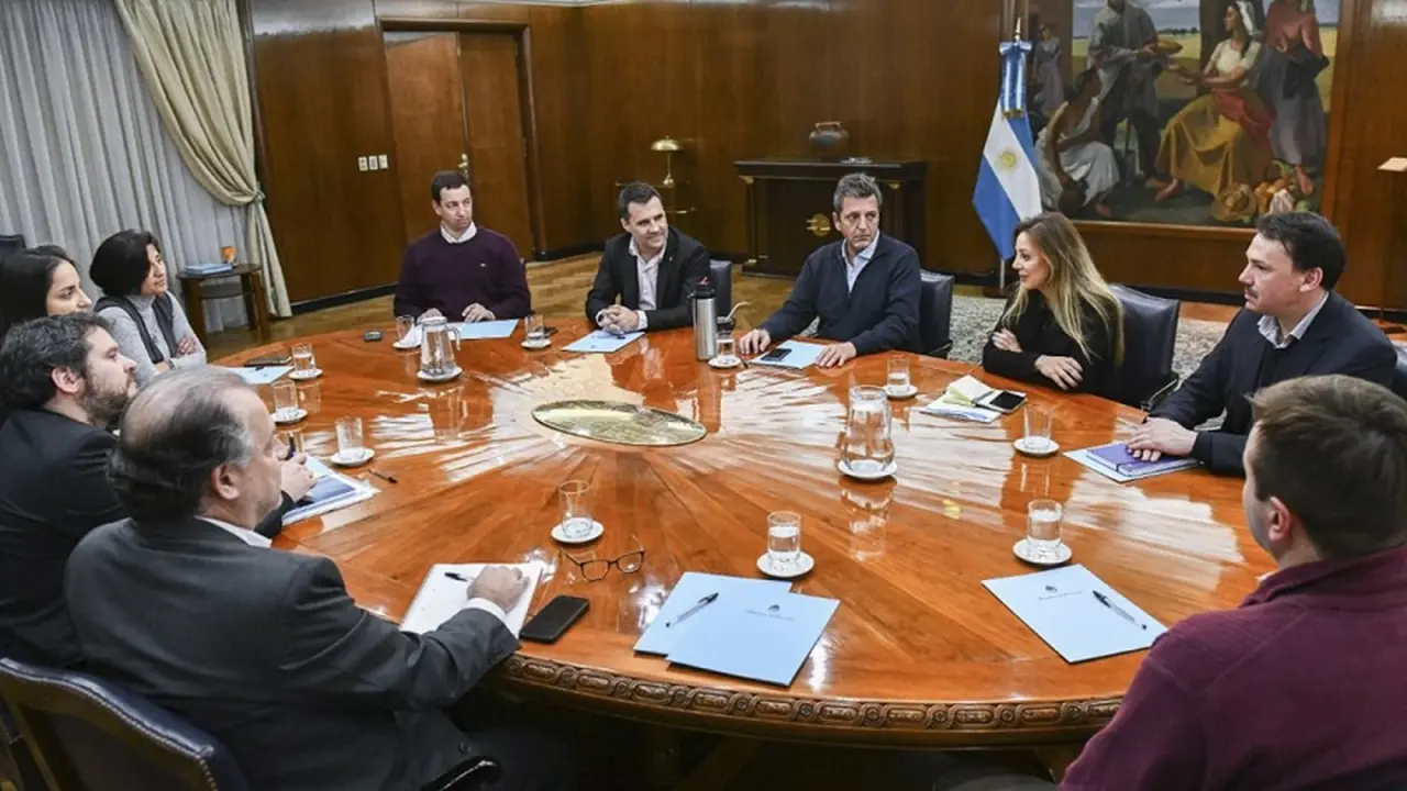 Al igual que con el litio, 