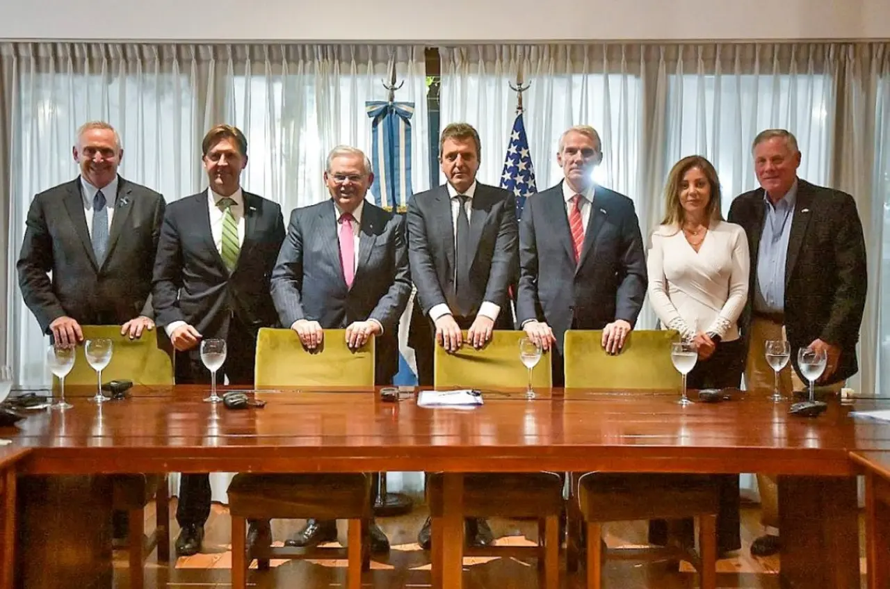 Argentina y EEUU firmaron un acuerdo de intercambio de información fiscal