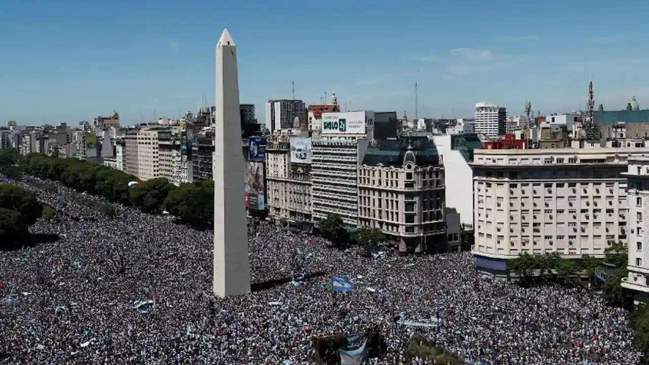 Manifestación histórica: 5 millones de personas salieron a las calles... y la política no tuvo nada que ver.