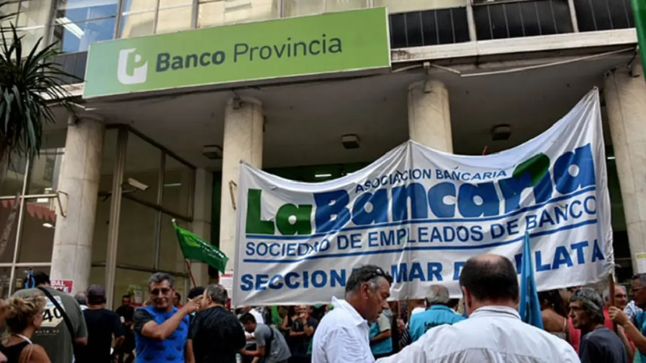 Referentes de La Bancaria se mostraron a favor de dinamizar el sistema de pago del transporte público.