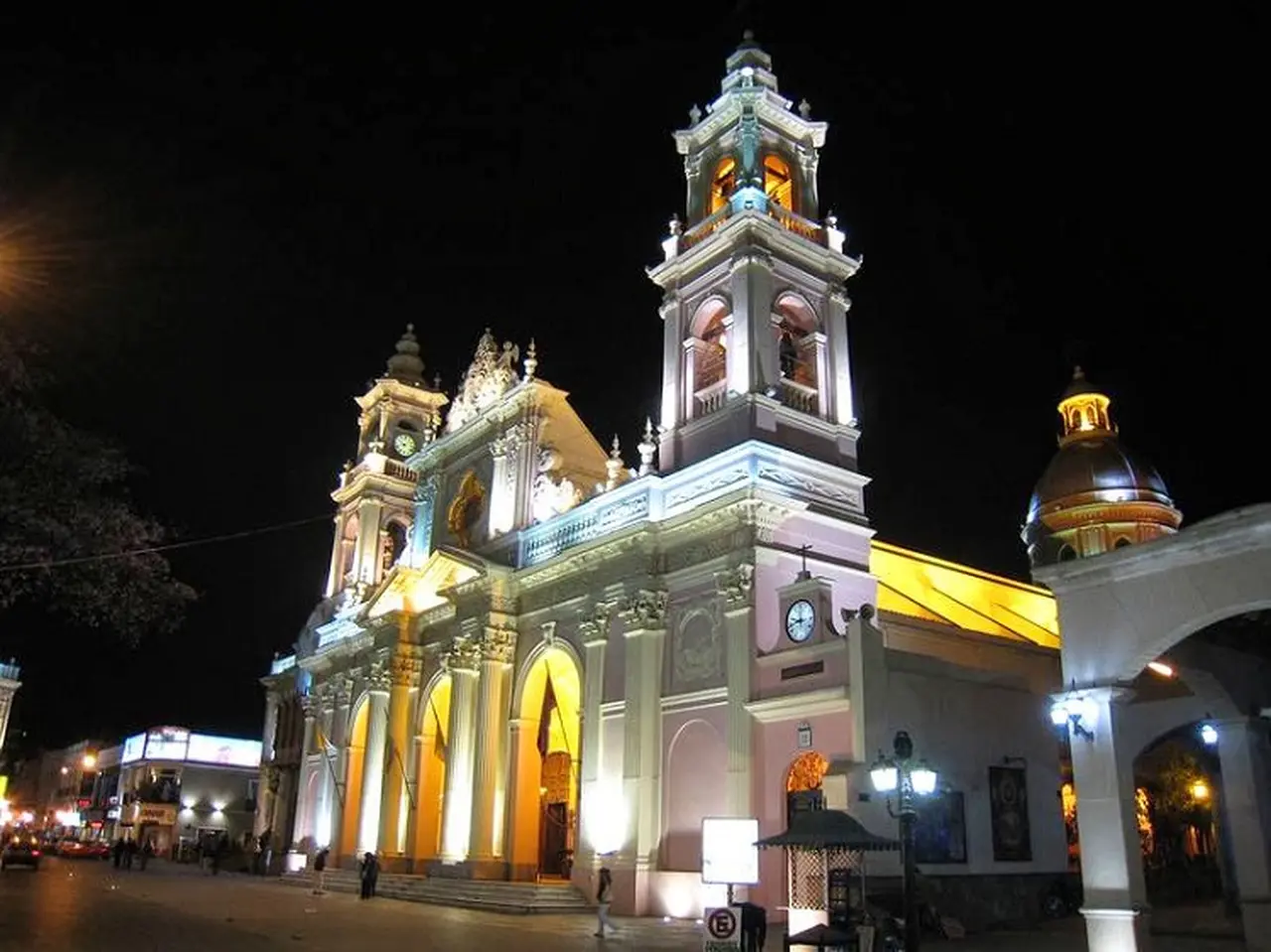 Para viajar a Salta, una pareja gastaría unos 