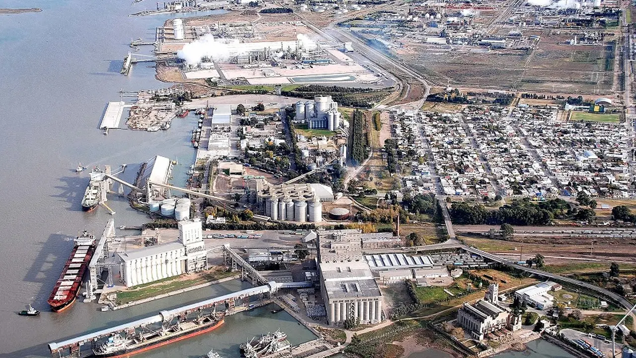 Las obras de dragado son clave para el funcionamiento comercial de los puertos.