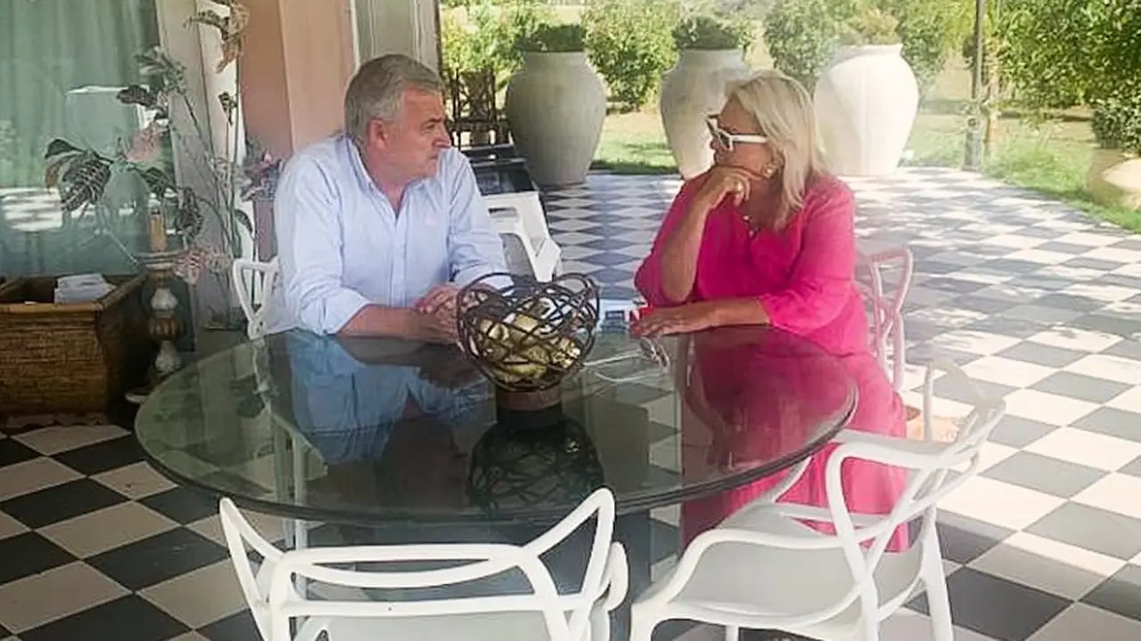 Gerardo Morales y Elisa Carrió acordaron una seriie de puntos previos a las elecciones.