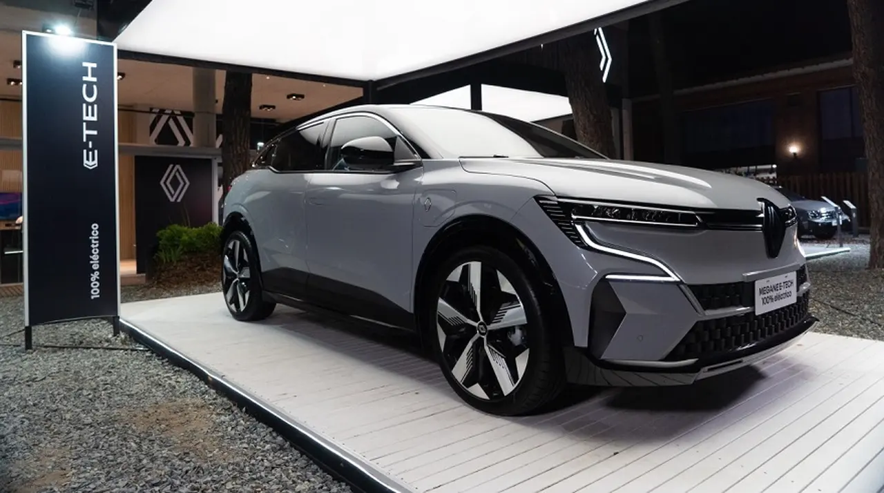 Renault Megane E-Tech, se lanza este año.