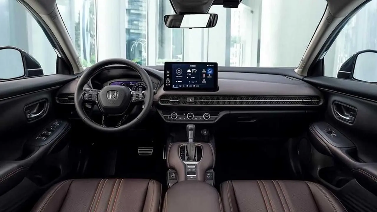 Gran pantalla y conectividad full para el ZR-V.