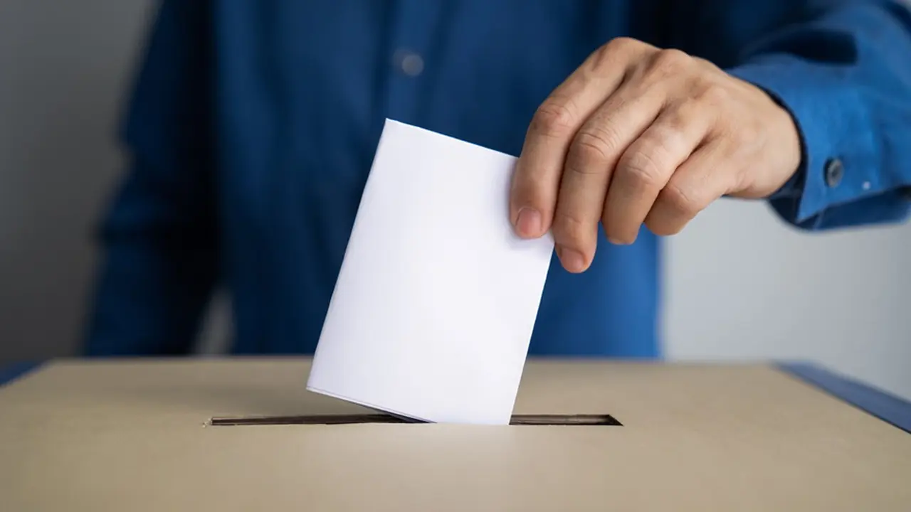 Hay 22 fórmulas de precandidatos a presidente