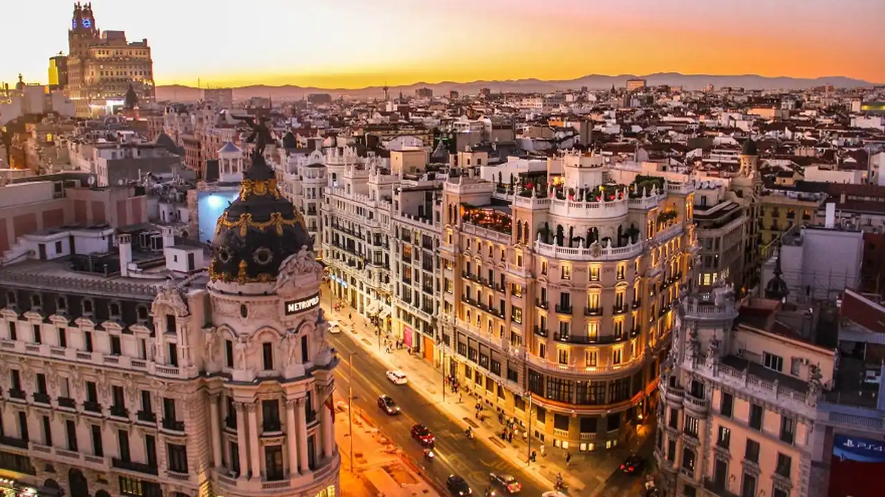 Una de las ciudades europeas más elegidas por argentinos duplica su impuesto turístico