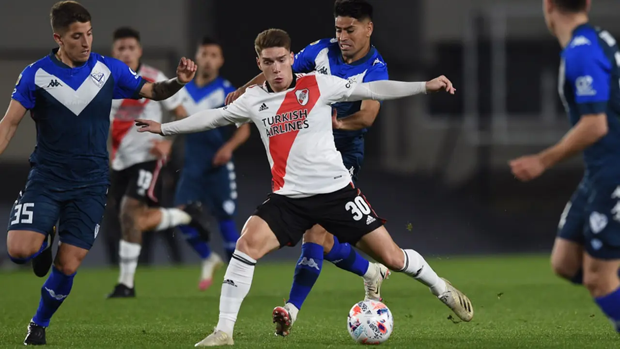 Clubes representativos del país como Boca, River, Independiente, Racing, San Lorezo y Huracán rechazaron de manera contundente la llegada de las SAD al fútbol argentino