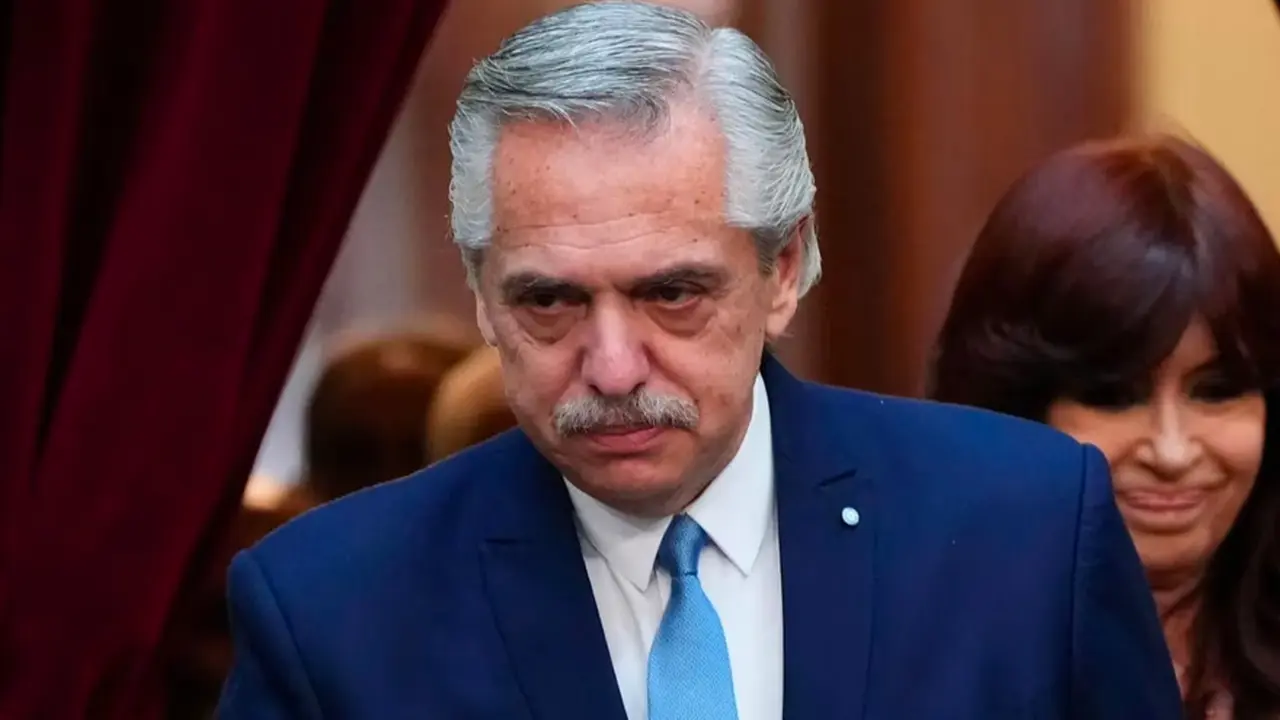  la supuesta intromisión en sus datos personales desde el Gobierno porteño