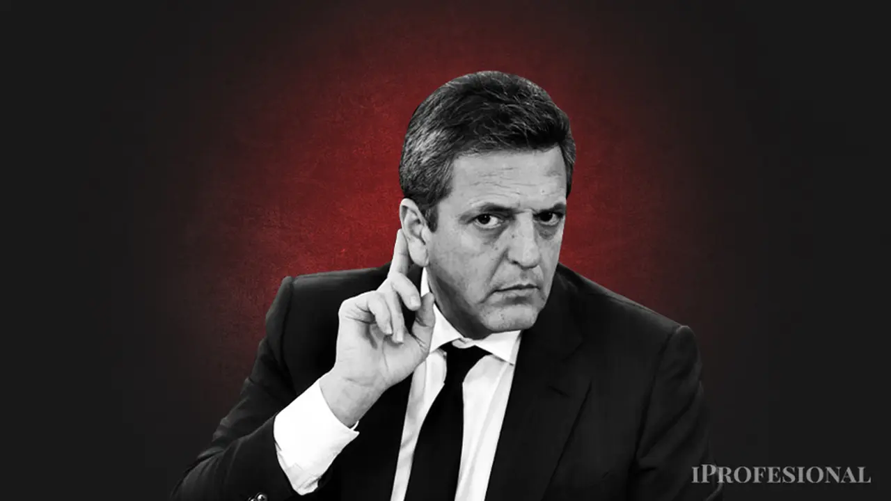 Sergio Massa, bajo presión del mercado y del FMI para tomar una medida cambiaria drástica