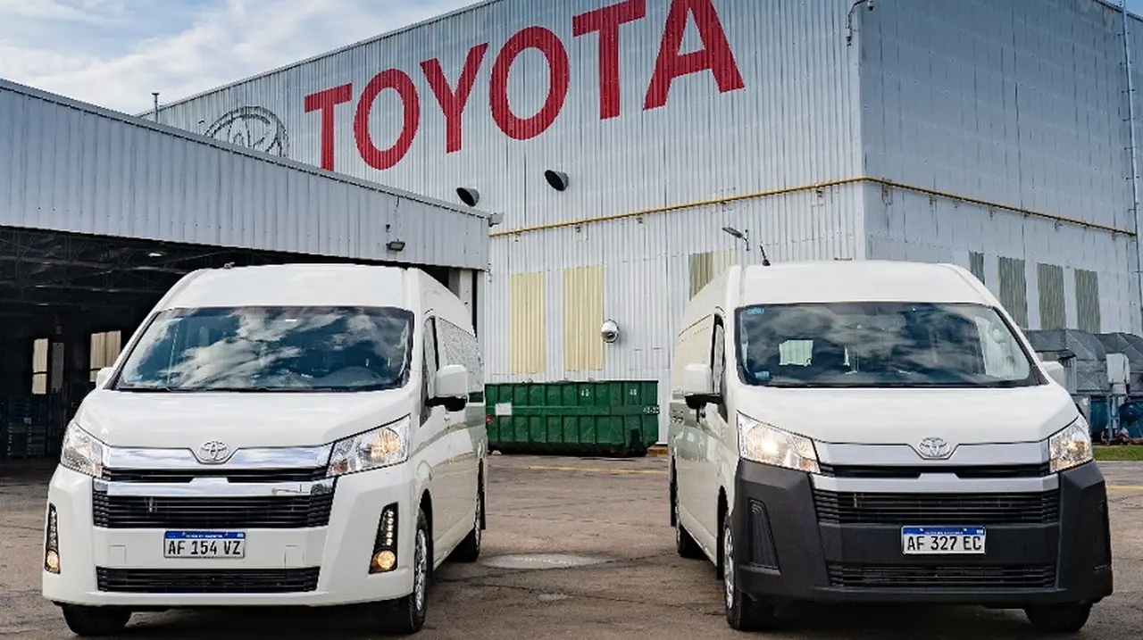 Hiace es el nuevo modelo que fabricará Toyota en Argentina.