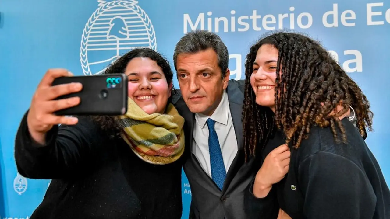 Sergio Massa confirmó un aumento del 50% para los montos de las Becas Progresar