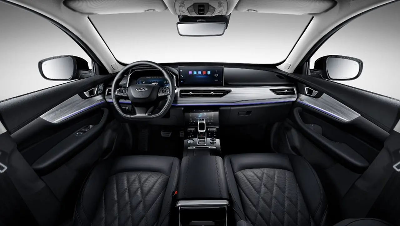 La calidad interior y la tecnología sobresalen en el nuevo Chery 8 Pro