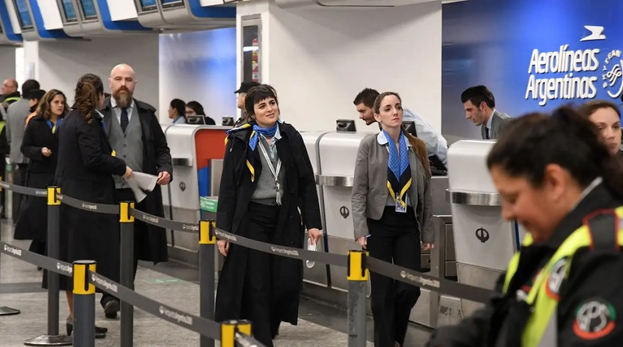 La Justicia analiza la insólita trampa que empleados de Aerolíneas Argentinas aplicaban para no ir a trabajar