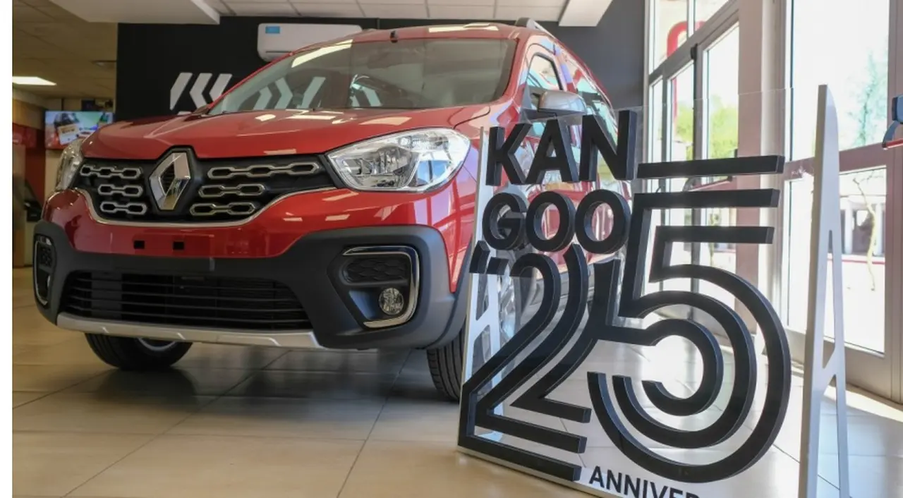 Cuatro hitos de Renault Kangoo que no conocías, a 25 años de su lanzamiento