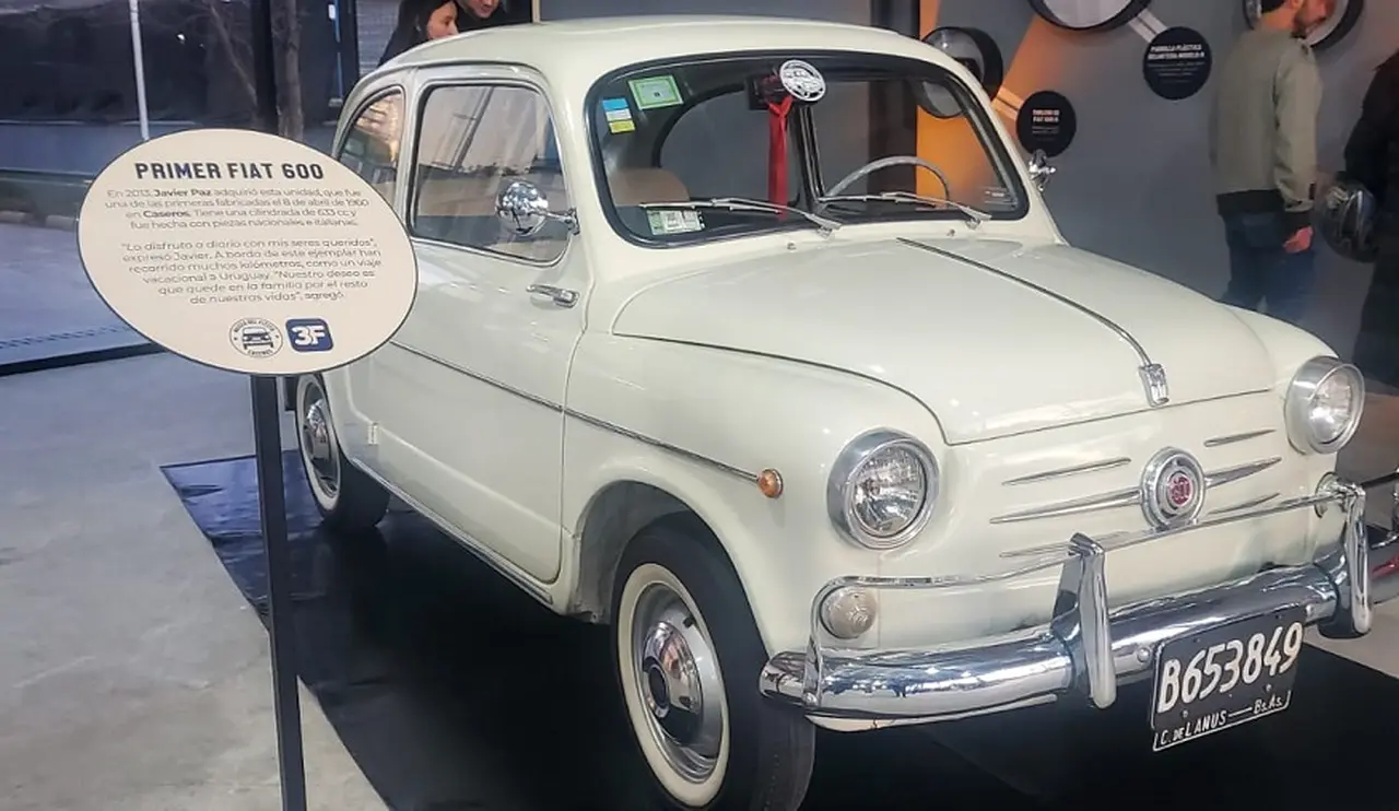 Uno de los primeros ejemplares del Fiat 600.