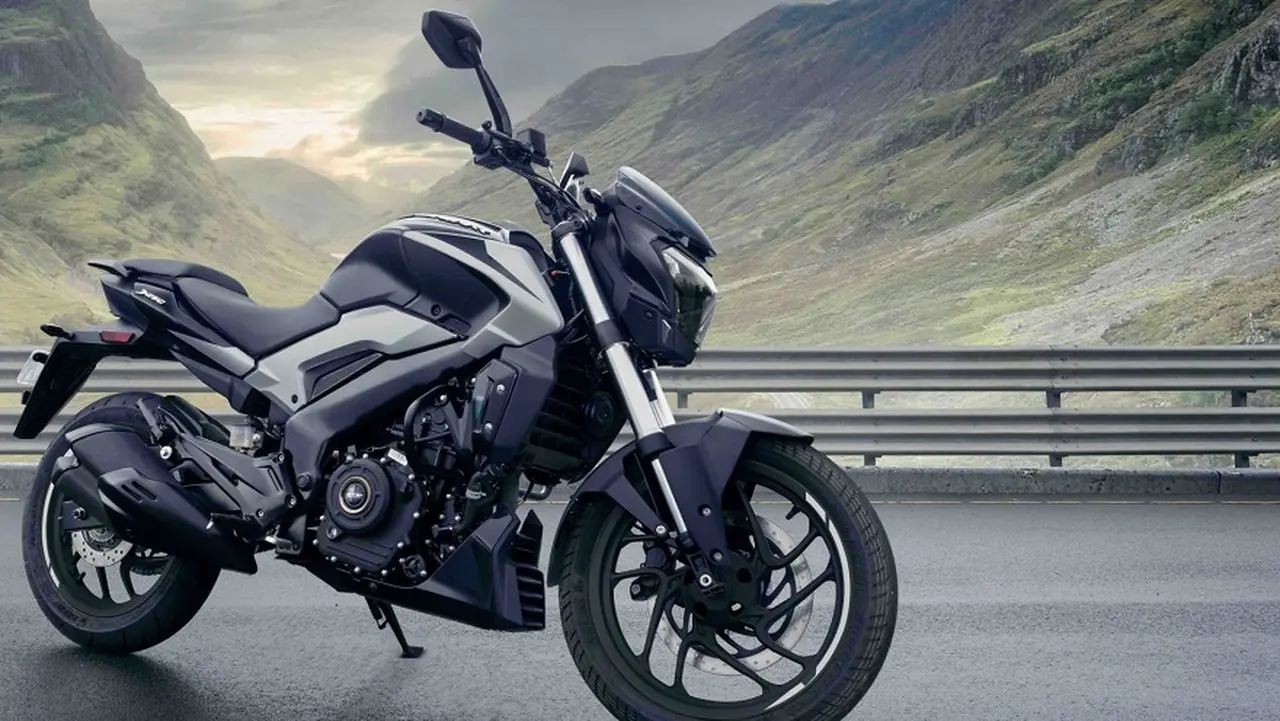 Bajaj tiene una propuesta 250cc y 400cc.
