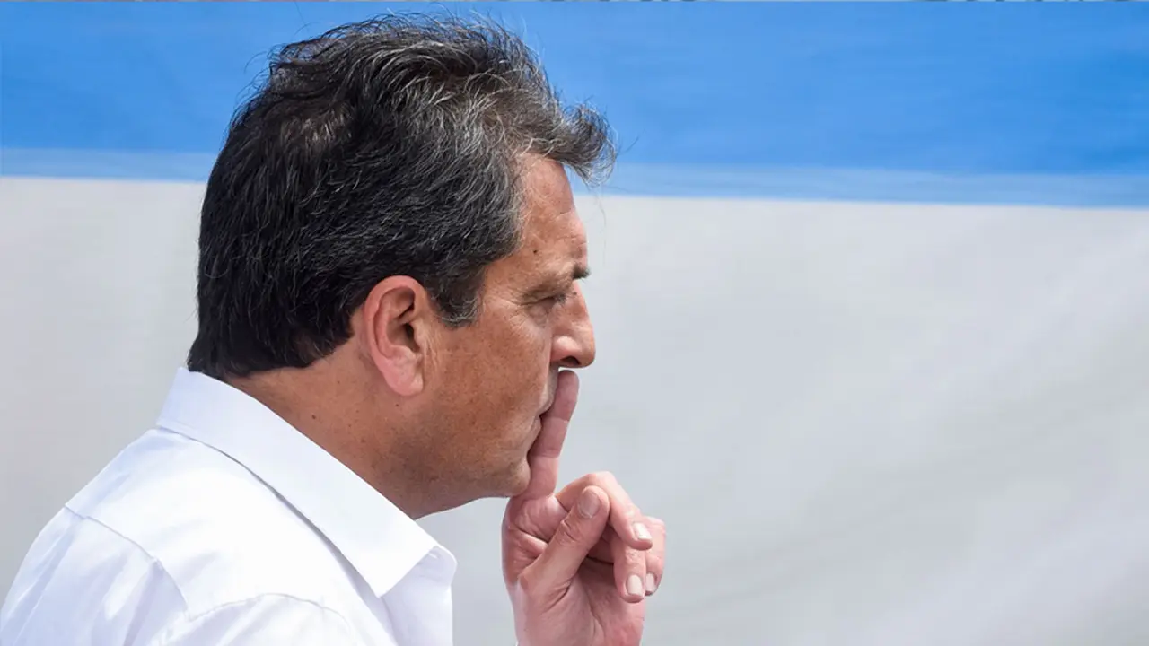 Massa le advirtió a las petroleras que "no podrán exportar" si no resuelven el abastecimiento de combustibles