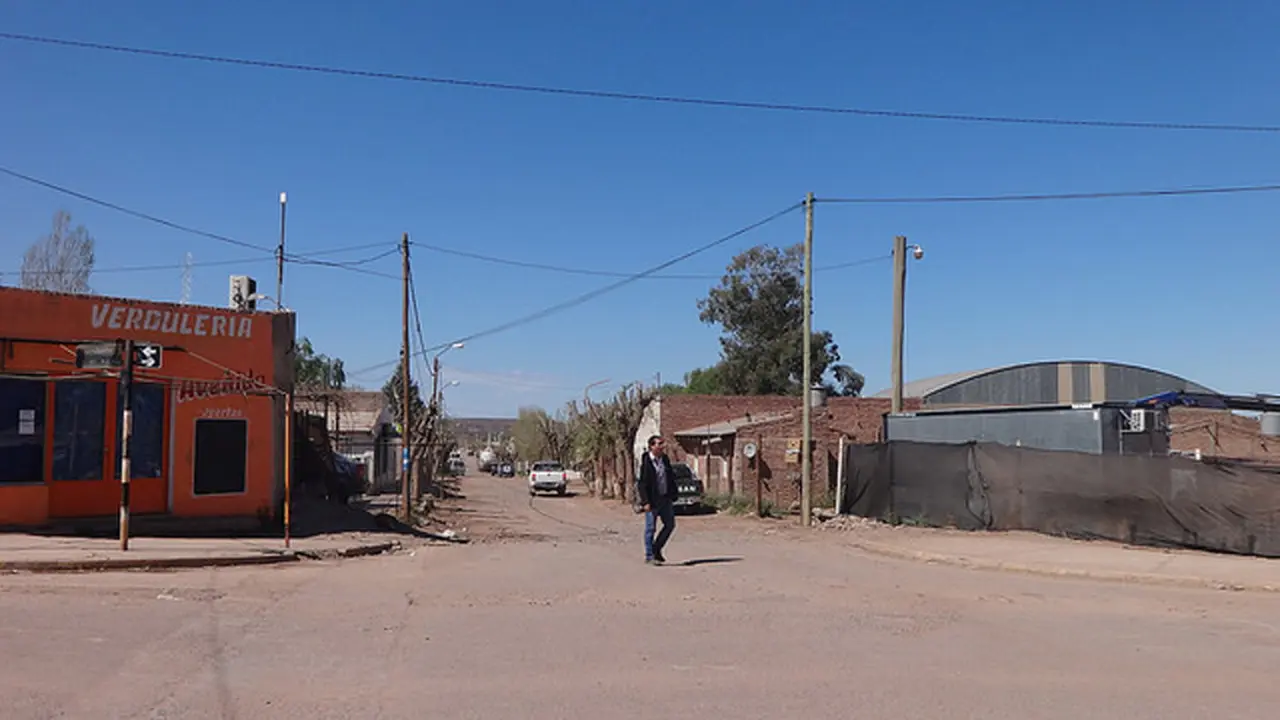 Añelo, rodeada de riqueza petrolera y sin buena infraestructura.