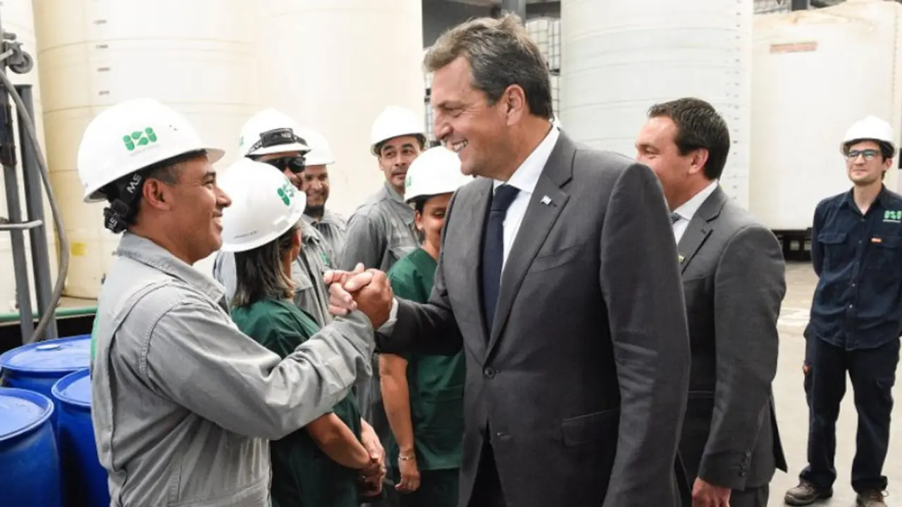 Cerrará la campaña con trabajadores