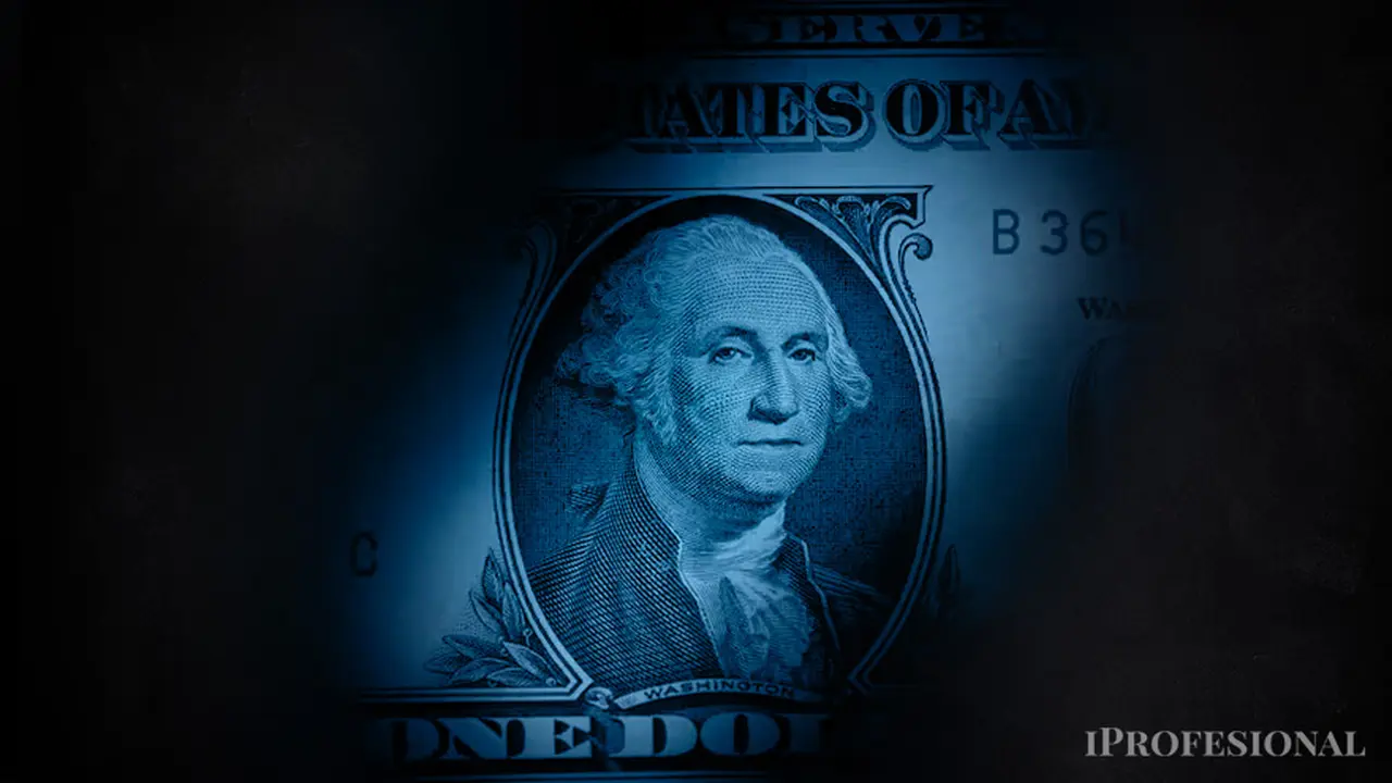 En la última rueda de enero, el dólar blue se vende este miércoles a $1.215, en las cuevas del microcentro porteño