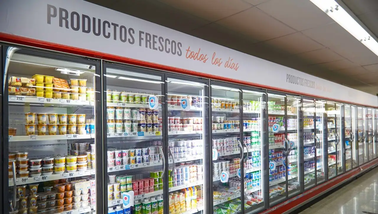 La inversión inicial para una franquicia de Supermercado DIA es de 6.000.000 de pesos